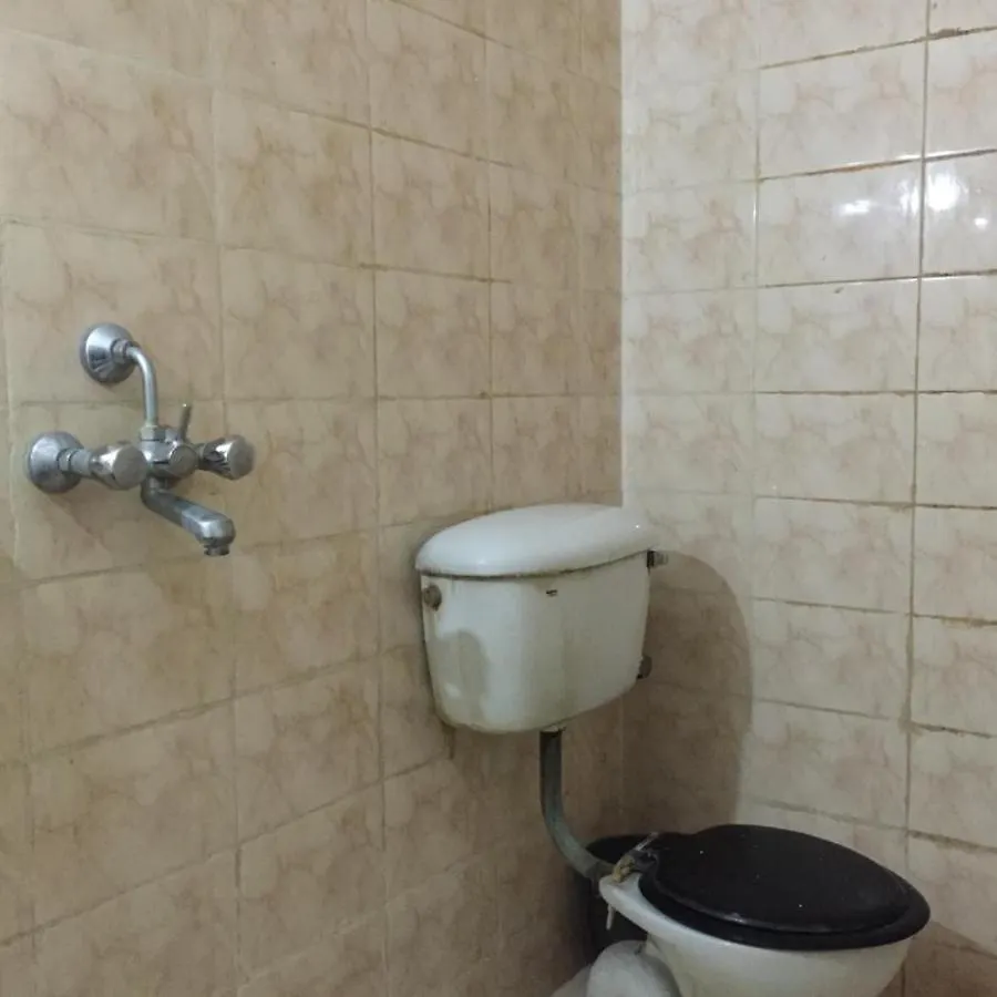 Grg Shanti Guest House Βαρανάσι