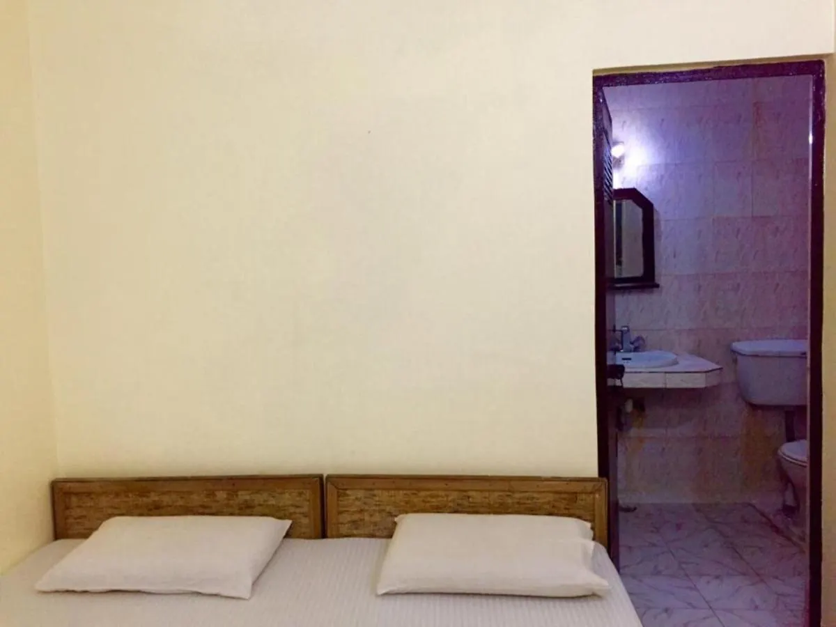 Ξενοδοχείο Grg Shanti Guest House Βαρανάσι
